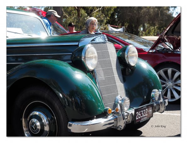 Olympus OM-D E-M1 MILC