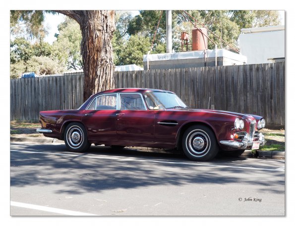 Olympus OM-D E-M1 MILC