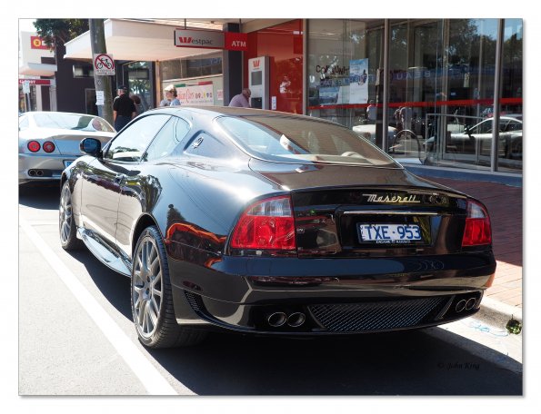 Olympus OM-D E-M1 MILC