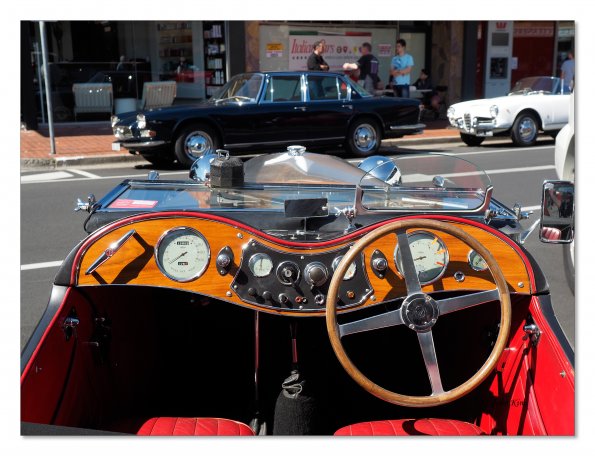 Olympus OM-D E-M1 MILC