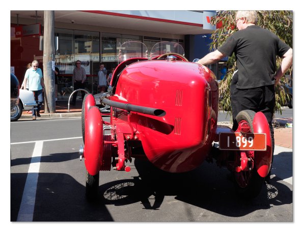 Olympus OM-D E-M1 MILC