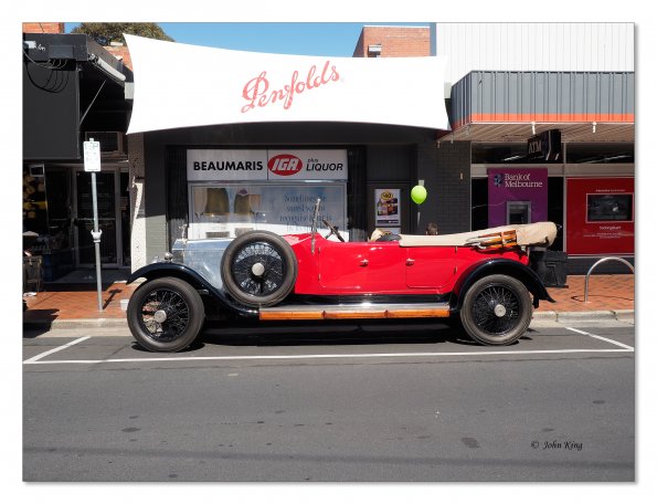 Olympus OM-D E-M1 MILC