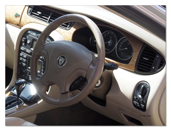 Olympus OM-D E-M1 MkII MILC