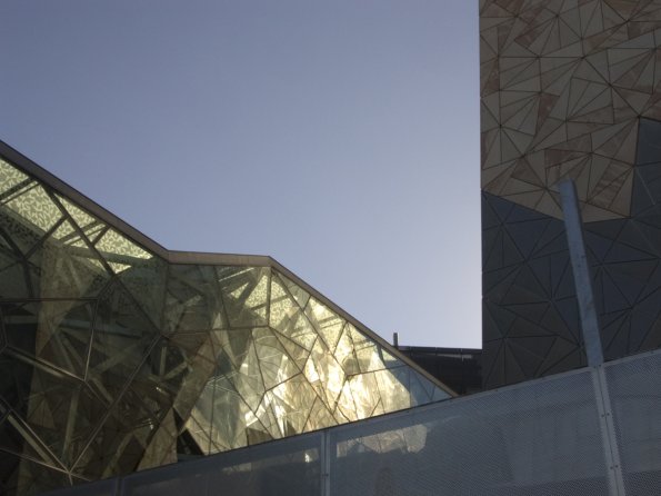 [#Beginning of Shooting Data Section]
Nikon COOLPIX5000
Focal Length: 11.4mm
White Balance: Auto
Digital Zoom Ratio: 1.00
2005/07/10 13:38:46
Exposure Mode: Aperture Priority
AF Mode: AF-S
Saturation comp: 0
RAW (12-bit) 
Metering Mode: Multi-Pattern
Tone Comp: Auto
Sharpening: None
Image Size: 2560 x 1920
1/296.2 sec - F/7.4
Flash Sync Mode: Not Attached
Noise Reduction: OFF
Color
Exposure Comp.: 0 EV
ConverterLens: None
Sensitivity: ISO 100
[#End of Shooting Data Section]