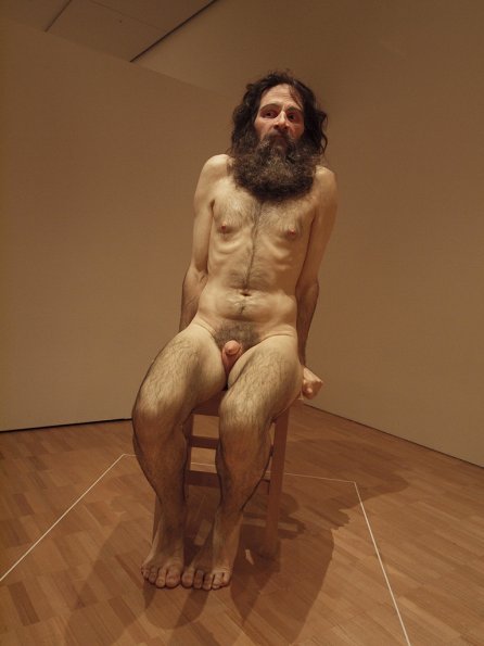 Ron Mueck sculpture