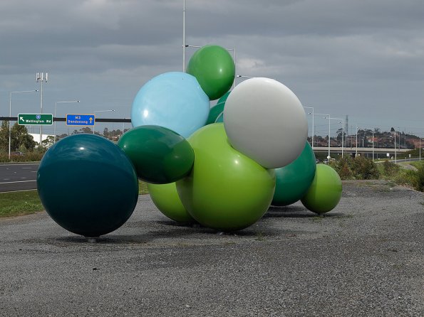 Highway sculpture, Eastern Tollway