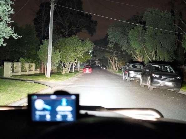 Olympus OM-D E-M1 MILC