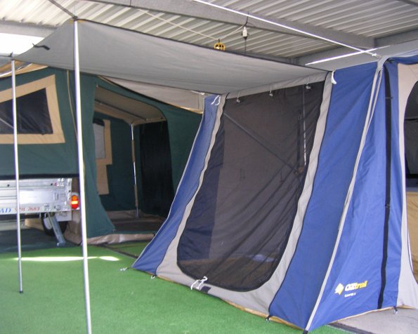 Dingo Campers - Endwindowawn