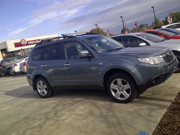 Melbourne-20120616-00065_E