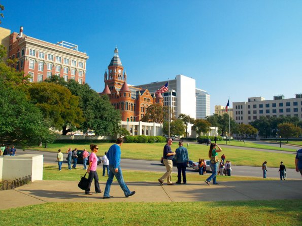 JK-1934494359_89409f93af_b